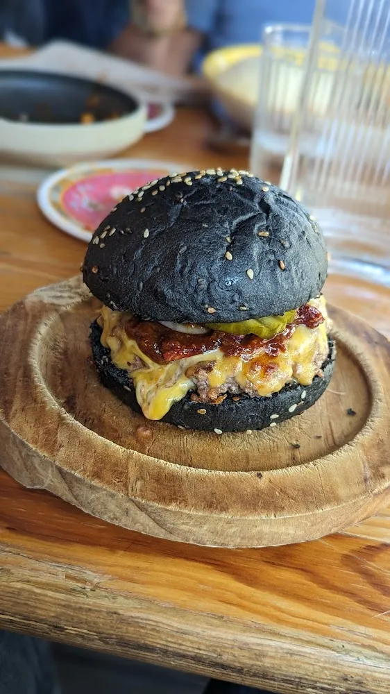 Black O G Burger